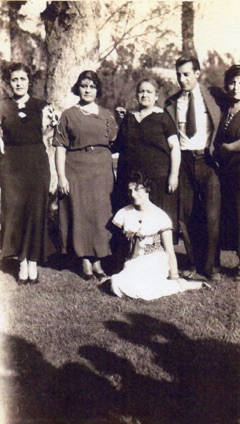 Maria de Jesus Garcia (Frias) and Family. Los Angeles c. 1933.